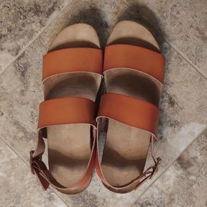 Brown Flatform Sandals